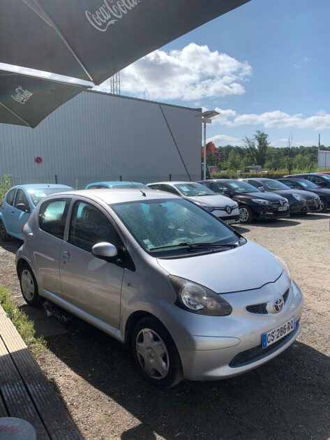 TOYOTA AYGO 