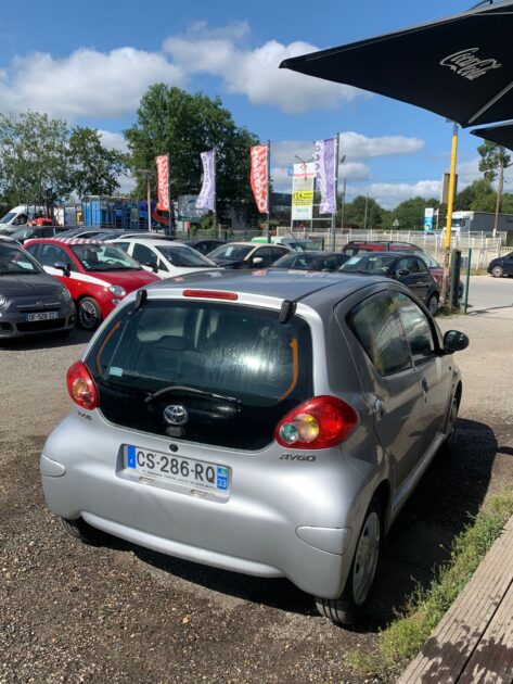 TOYOTA AYGO 