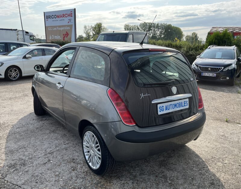 LANCIA YPSILON 2006