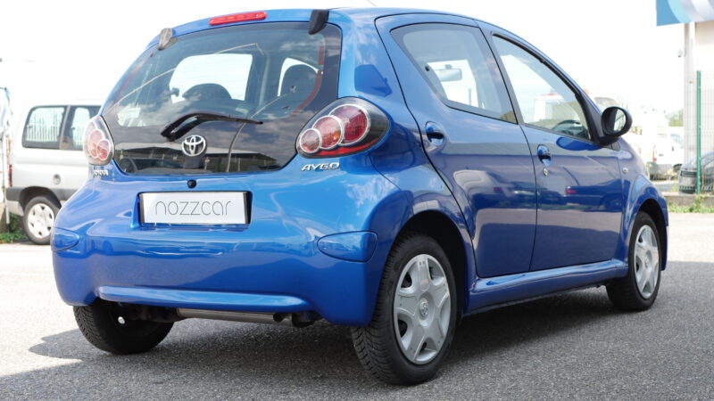 TOYOTA AYGO 1.0 VVT-I 68ch DYNAMIC 5P ESSENCE - CLIM