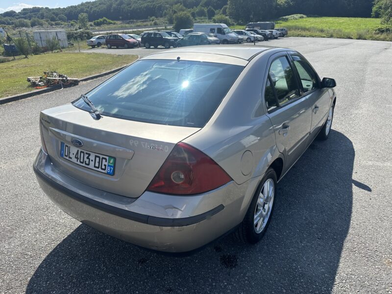 FORD MONDEO 2003