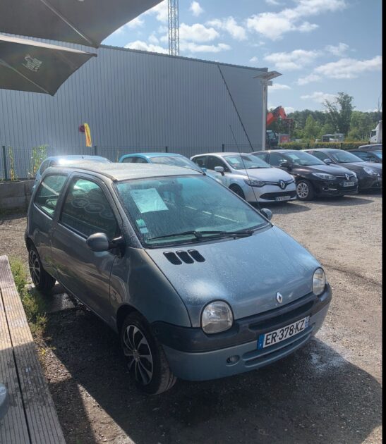 RENAULT TWINGO