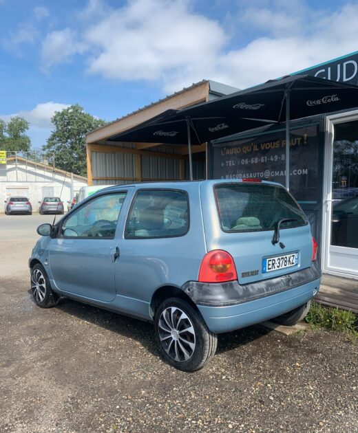 RENAULT TWINGO
