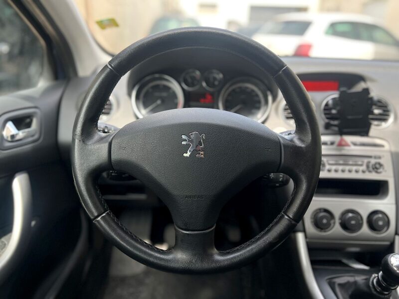 PEUGEOT 308 2008