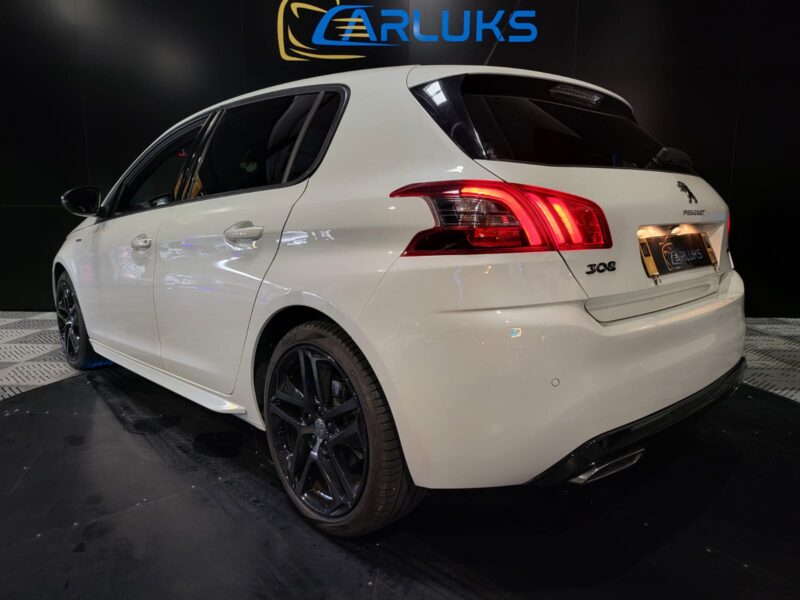 PEUGEOT 308 1.2 130cv GT LINE Black Edition , Caméra 360 , AppleCarplay 