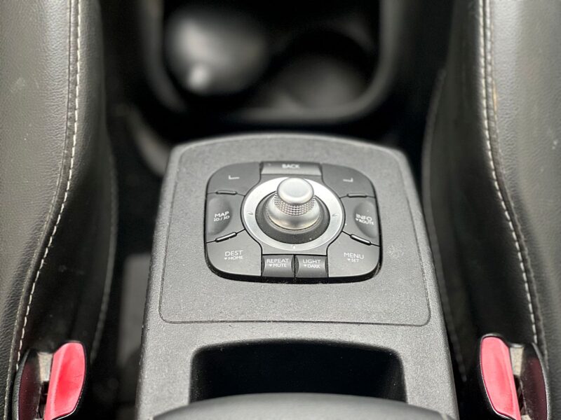 RENAULT SCÉNIC III 2013