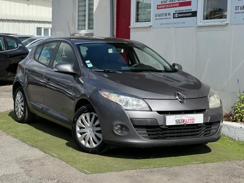 RENAULT MEGANE III 2010