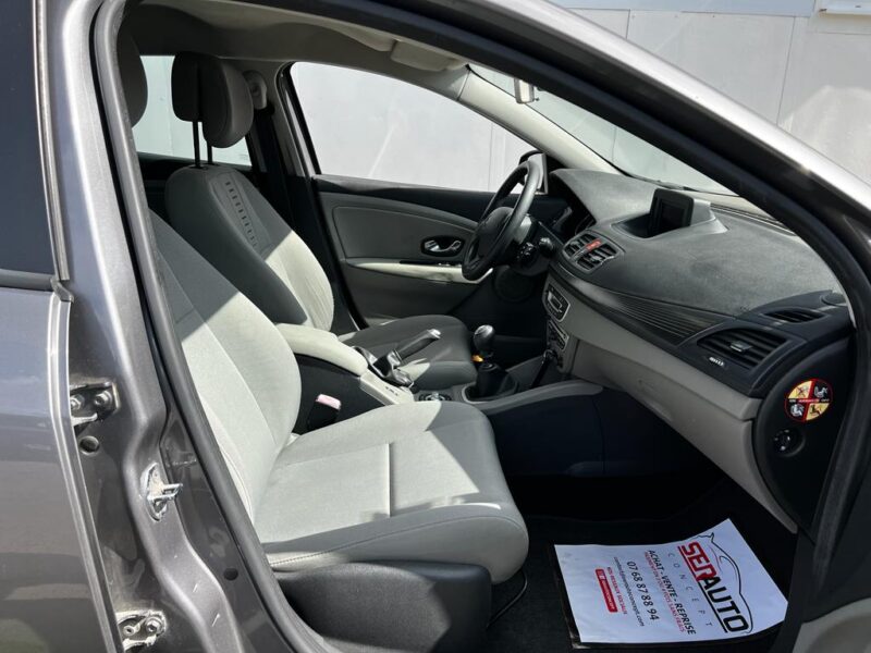 RENAULT MEGANE III 2010