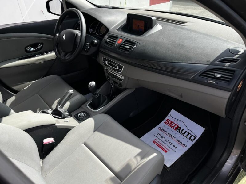 RENAULT MEGANE III 2010