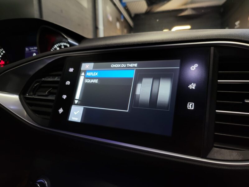 PEUGEOT 308 II 1.2 Puretech 130cv FELINE /TOIT PANO+CAMERA+GPS/