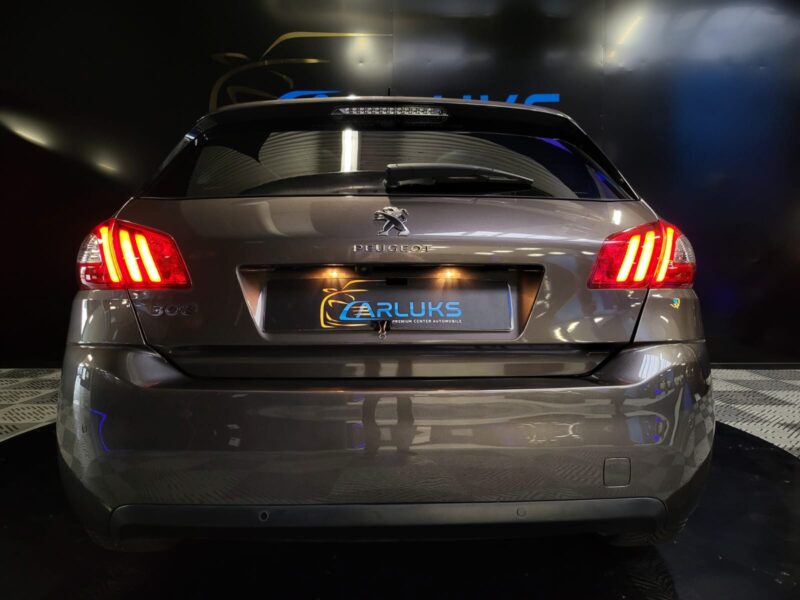 PEUGEOT 308 II 1.2 Puretech 130cv FELINE /TOIT PANO+CAMERA+GPS/