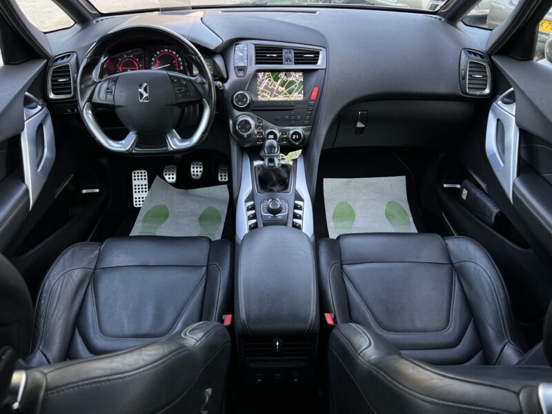 CITROEN DS5 2.0 HDI 163 Cv LUXE / TOIT PANO GPS CUIR CAMERA ATTELAGE - Garantie1an