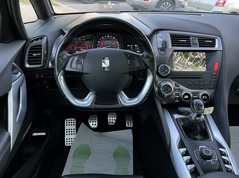 CITROEN DS5 2.0 HDI 163 Cv LUXE / TOIT PANO GPS CUIR CAMERA ATTELAGE - Garantie1an
