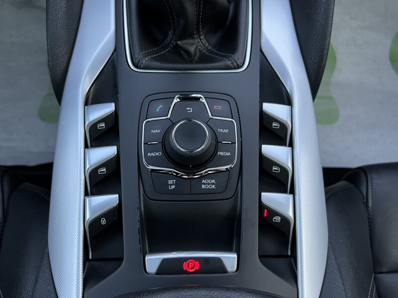 CITROEN DS5 2.0 HDI 163 Cv LUXE / TOIT PANO GPS CUIR CAMERA ATTELAGE - Garantie1an