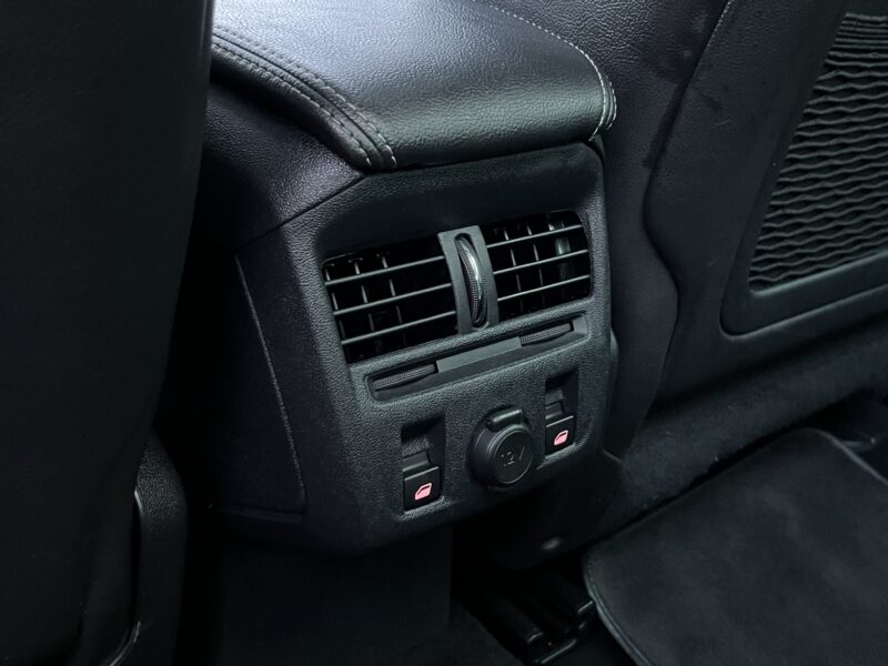 CITROEN DS5 2.0 HDI 163 Cv LUXE / TOIT PANO GPS CUIR CAMERA ATTELAGE - Garantie1an