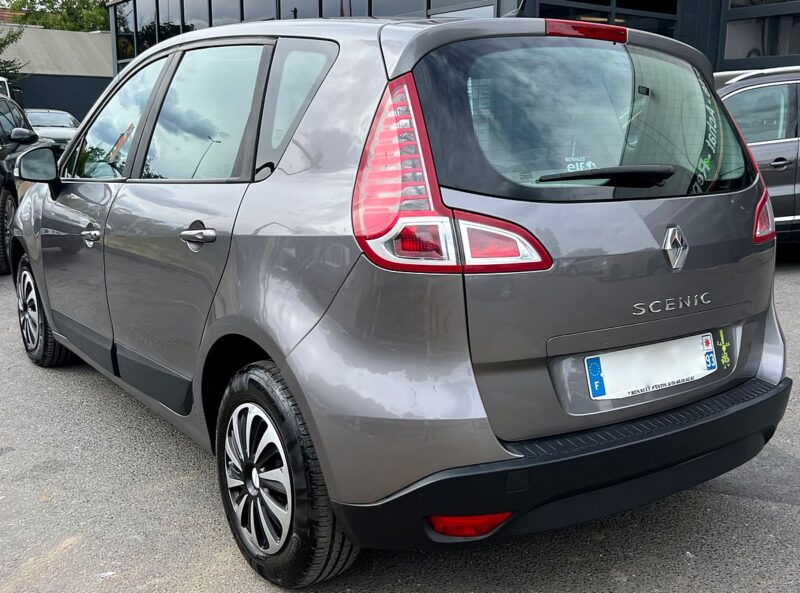 RENAULT SCENIC 3 III 1.6 110 CV BIO ETHANOL E85 / 1ERE MAIN ENTRETIEN COMPLET RENAULT - Garantie1an