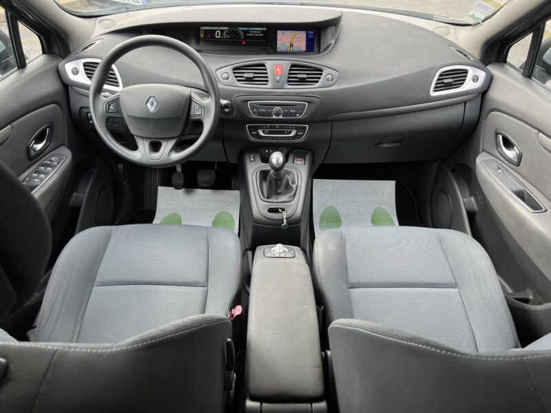 RENAULT SCENIC 3 III 1.6 110 CV BIO ETHANOL E85 / 1ERE MAIN ENTRETIEN COMPLET RENAULT - Garantie1an