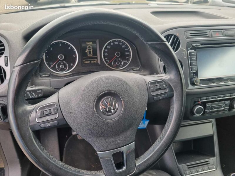 VOLKSWAGEN TIGUAN 2013