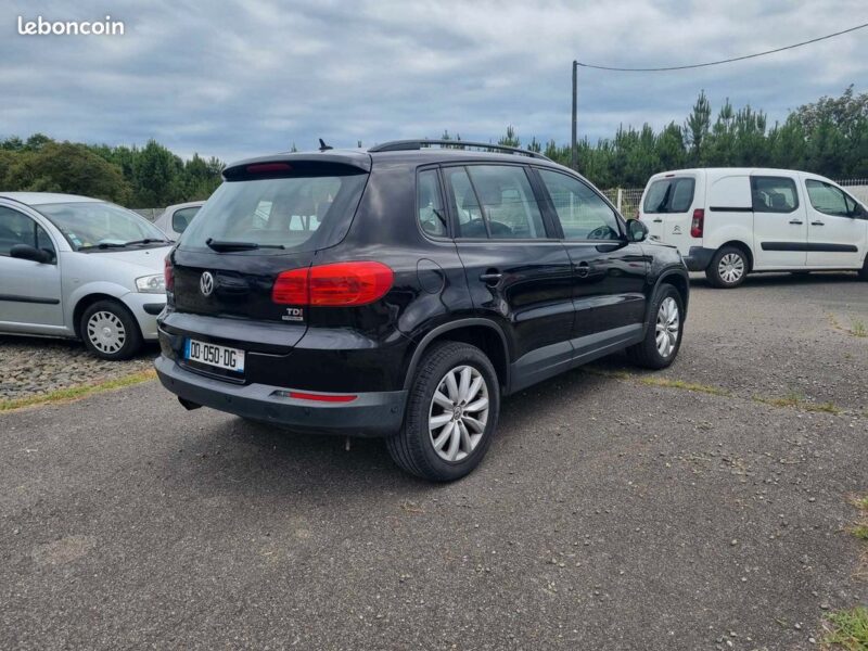 VOLKSWAGEN TIGUAN 2013