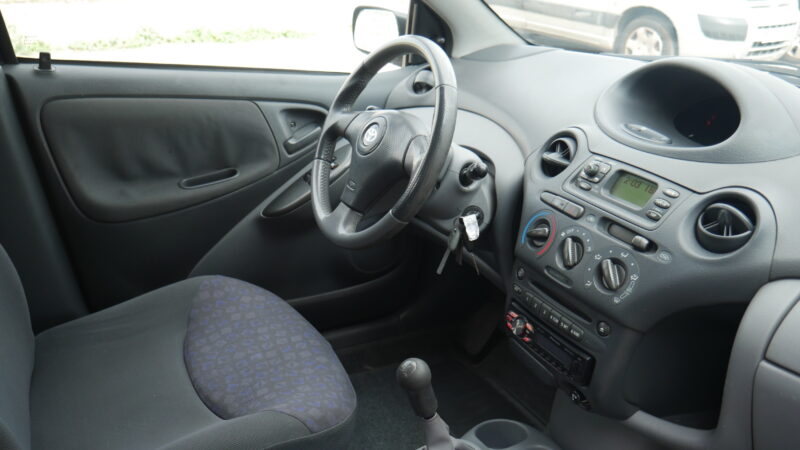 TOYOTA YARIS 1.0 WANADOO 5P