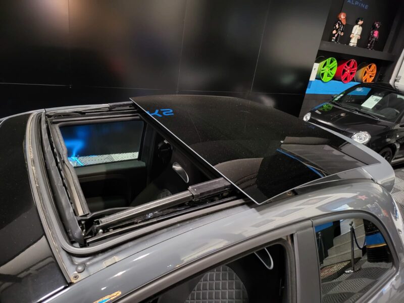 FIAT 500 ABARTH 595 1.4 T-JET 145cv BVM5 // TOIT OUVRANT/PHARE LED/SYSTEME UCONNECT