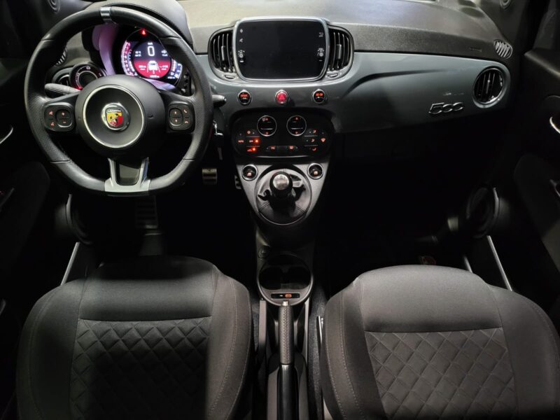 FIAT 500 ABARTH 595 1.4 T-JET 145cv BVM5 // TOIT OUVRANT/PHARE LED/SYSTEME UCONNECT