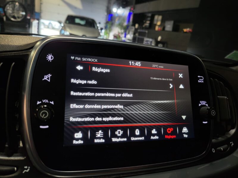 FIAT 500 ABARTH 595 1.4 T-JET 145cv BVM5 // TOIT OUVRANT/PHARE LED/SYSTEME UCONNECT