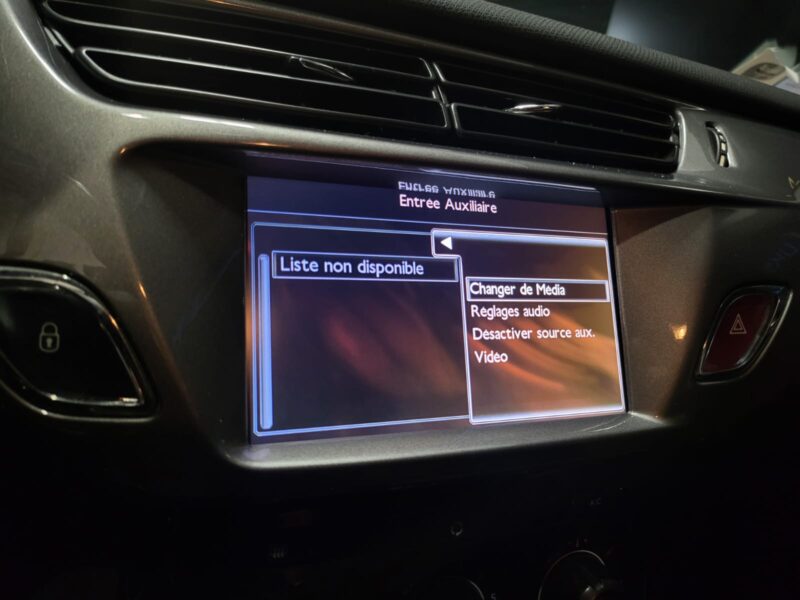 CITROEN C3 II 1.2 VTi 82cv MusicBox 1ère Main // HISTORIQUE D'ENTRETIEN/CAMERA DE RECUL/BLUETOOTH