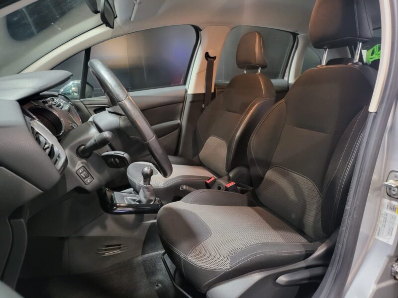 CITROEN C3 II 1.2 VTi 82cv MusicBox 1ère Main // HISTORIQUE D'ENTRETIEN/CAMERA DE RECUL/BLUETOOTH