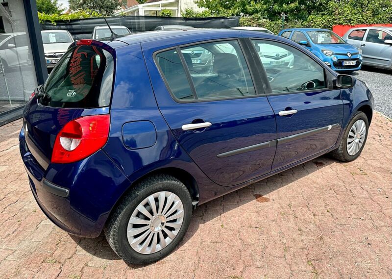RENAULT CLIO III 2008