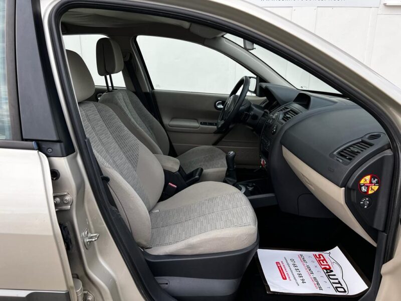RENAULT MEGANE II 2006