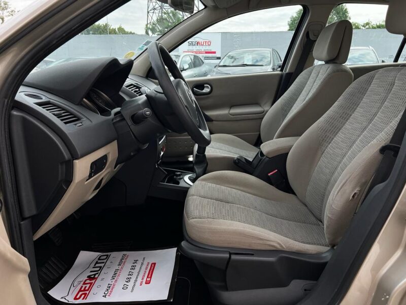 RENAULT MEGANE II 2006