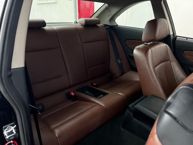 B.M.W. SERIE 1 E82 2009