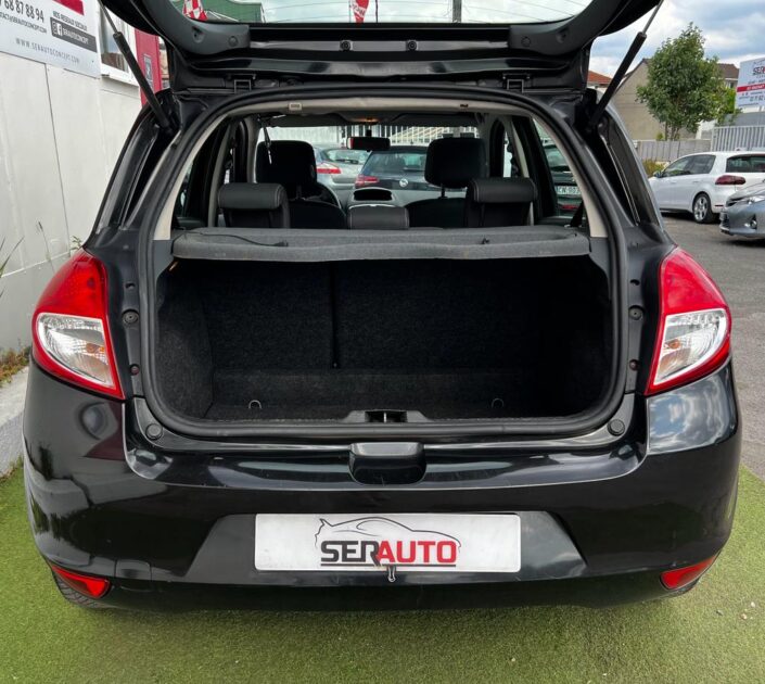 RENAULT CLIO III 2010