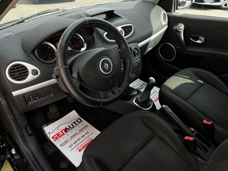 RENAULT CLIO III 2010