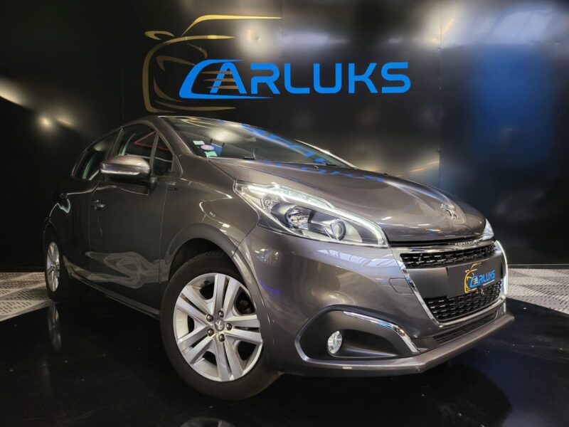 PEUGEOT 208 I 1.2 PureTech 82cv SIGNATURE /GPS+REGULATEUR+AIDE AU PARKING+CARPLAY/ 2018