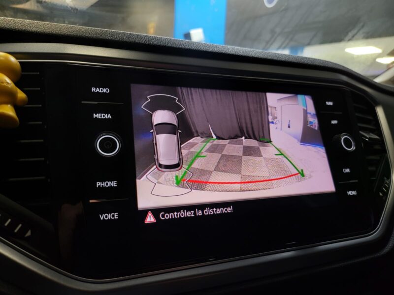 VOLKSWAGEN T-ROC 1.0 TSI 110CH ACTIVE / VIRTUAL COCKPIT + APPLE CARPLAY + CAMERA + FULL LED