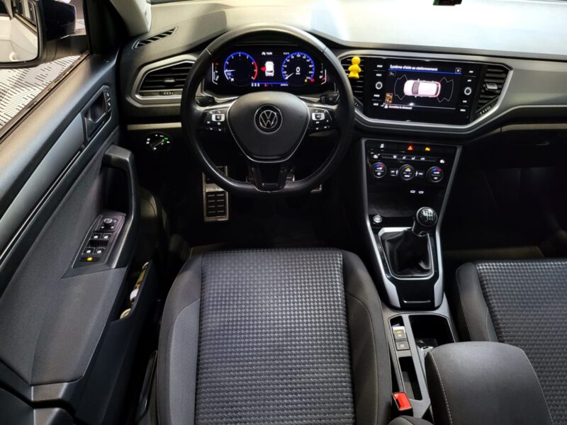 VOLKSWAGEN T-ROC 1.0 TSI 110CH ACTIVE / VIRTUAL COCKPIT + APPLE CARPLAY + CAMERA + FULL LED
