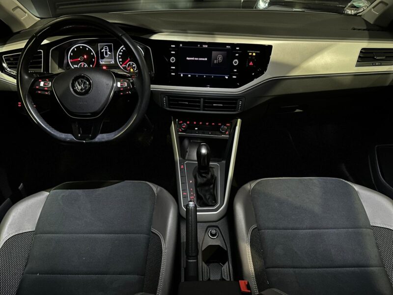 VOLKSWAGEN POLO VI 1.0 TSI 95cv Finition CARAT Siege chauffants , Applecarplay , GPS