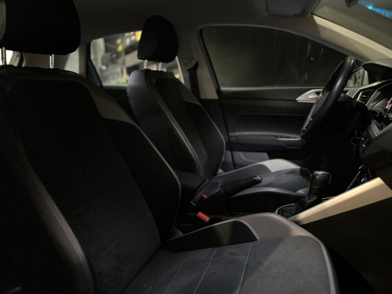 VOLKSWAGEN POLO VI 1.0 TSI 95cv Finition CARAT Siege chauffants , Applecarplay , GPS