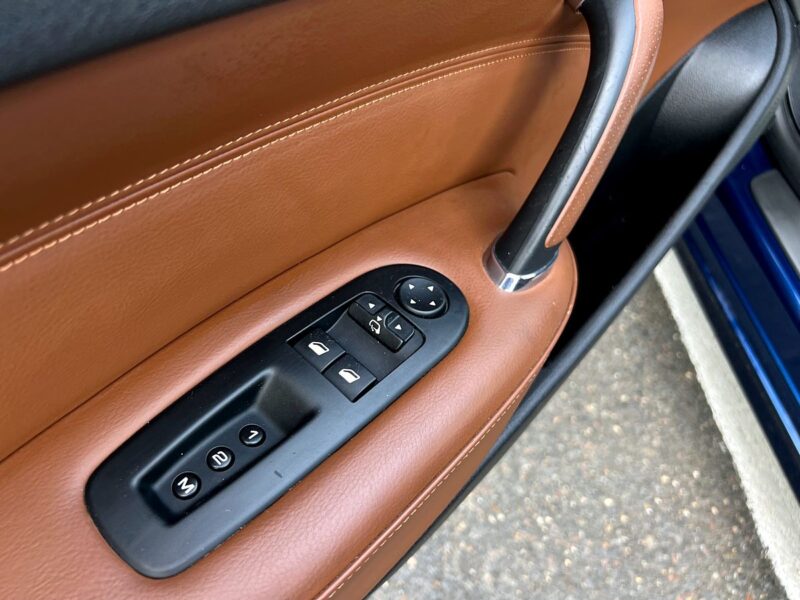 PEUGEOT 407 COUPE FELINE 2.7 V6 HDI 204 Cv 64 100 Kms / ORIGINE FRANCE CUIR BVA JBL - Garantie1an