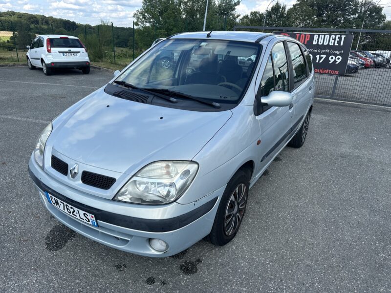 RENAULT SCÉNIC I Monospace 2002