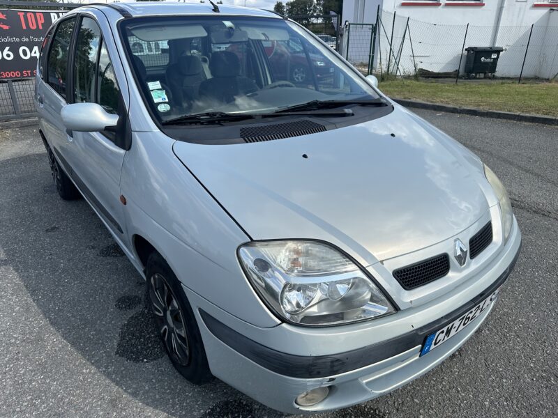 RENAULT SCÉNIC I Monospace 2002