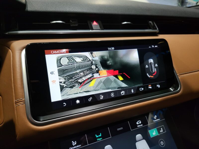 LAND ROVER RANGE ROVER VELAR 2.0 SD4 240cv R-Dynamic AWD / ANDROID AUTO/SIEGES CHAUFFANTS-MASSANTS/A