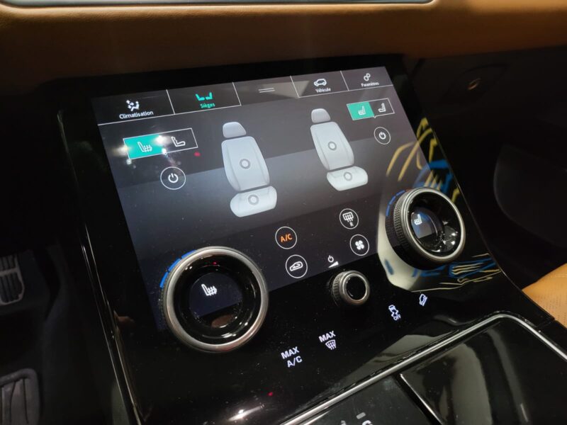 LAND ROVER RANGE ROVER VELAR 2.0 SD4 240cv R-Dynamic AWD / ANDROID AUTO/SIEGES CHAUFFANTS-MASSANTS/A