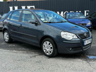 VOLKSWAGEN POLO 1.2 
