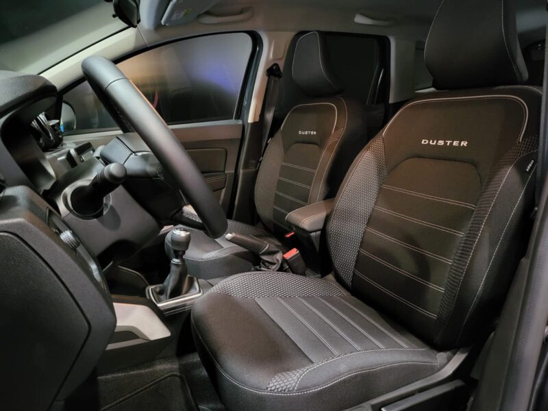 DACIA DUSTER II 1.5 BluedCi 115cv Prestige 4X2 BVM6 // CAMERA DE RECUL/DETECTION ANGLES MORTS/PHARES