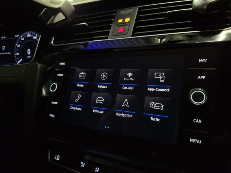 VOLKSWAGEN GOLF VII 1.5 TSI EVO 150cv DSG7 CONFORTLINE BUSINESS  VIRTUAL COCKPIT / ATTELAGE