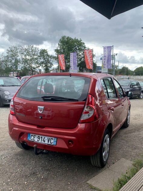 DACIA SANDERO 2012