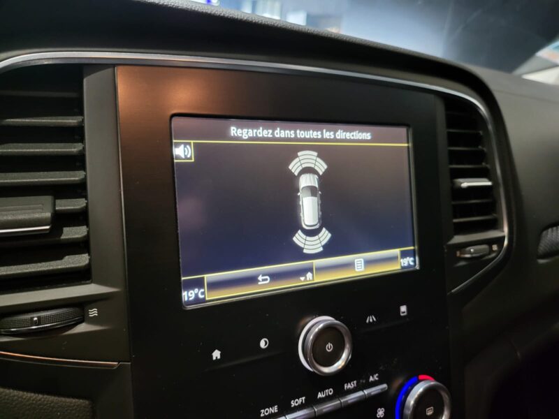 RENAULT MEGANE IV 1.5 BluedCi 115cv Business EDC7 1ère Main // RADAR-AV-AR/BLUETOOTH/GPS